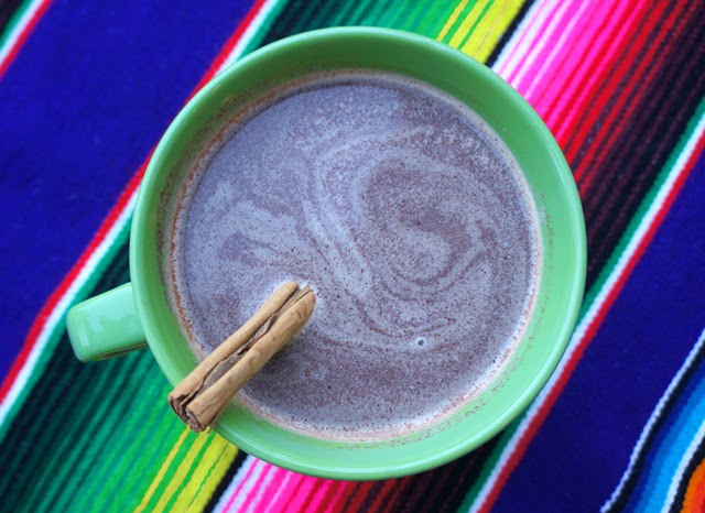 Mexican Hot Chocolate Recipe you can make at home | livingmividaloca.com | #livingmividaloca #mexicanhotchocolate #chocolateabuelita #traditionalmexicanrecipe #hotchocolaterecipe