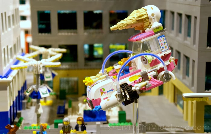 Octan ice cream truck in The LEGO Movie -- livingmividaloca.com #TheLEGOMovie