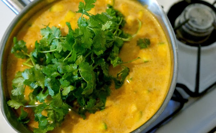 Quick Vegetable Soup recipe | livingmividaloca.com #vegetarianlatina