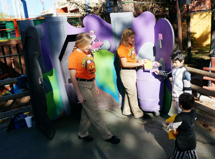 Trick or Treating at Knott's Camp Spooky