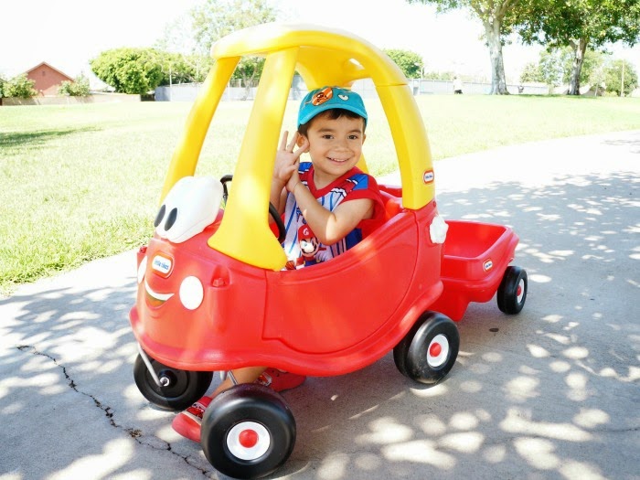 Fotoelektrisch uitglijden Pelgrim Discovering the Cozy Coupe 30th Anniversary Edition with Trailer