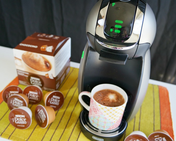 Making Nescafe Dolce Gusto Chococino (Mini Me) 