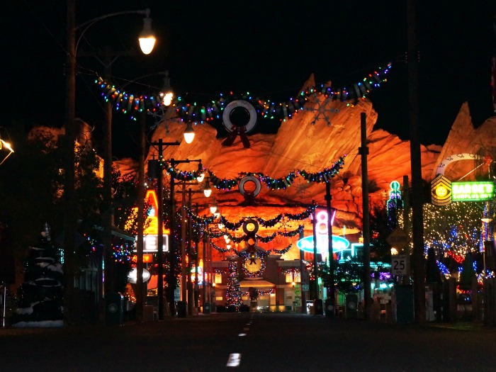 Disneyland Resort Cars Land at night // livingmividaloca.com