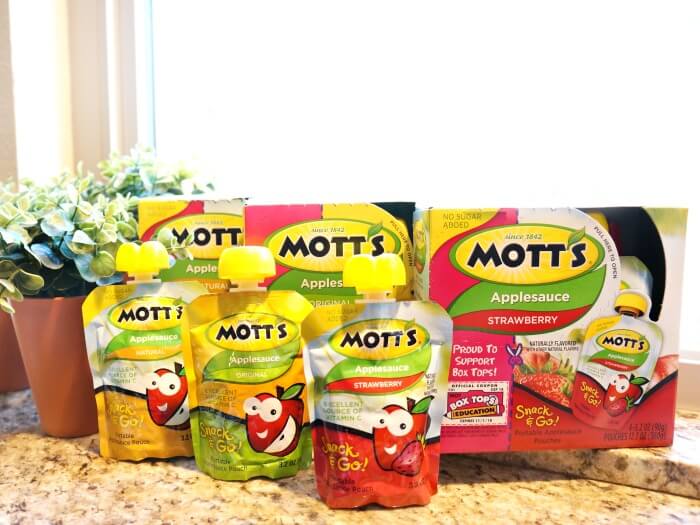 Mott's applesauce pouches in three different flavors