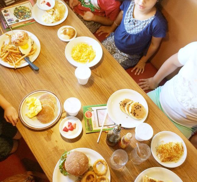 Knott's Berry Farm coupons at Denny's Diner