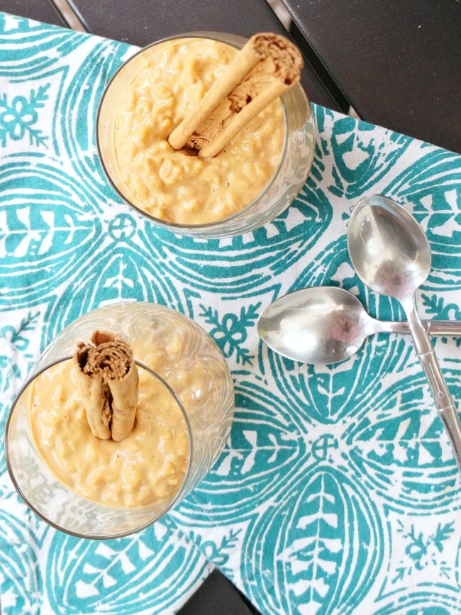 How to make Mexican Rice Pudding (Dulce de Leche). Use this Rice Pudding recipe and make this recipe a day ahead. Most people are used to it served cold with a dash of cinnamon on top. LivingMiVidaLoca.com #LivingMiVidaLoca #DulceDeLeche #RicePudding #MexicanDessert #ComidaMexicana