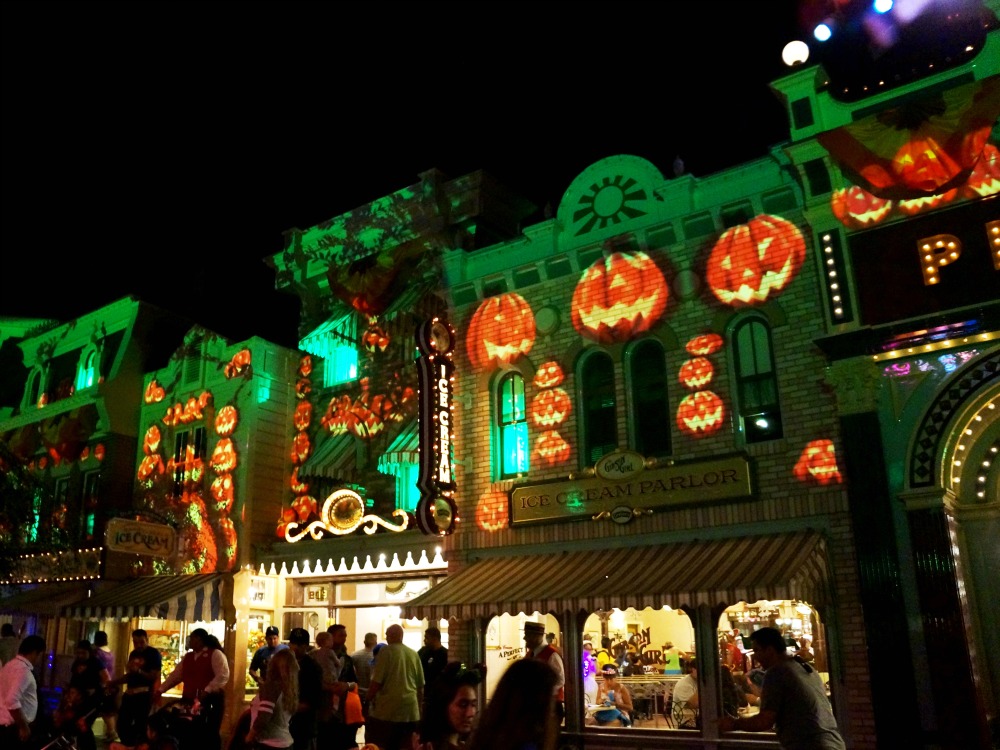 Halloween decorations on Main Street