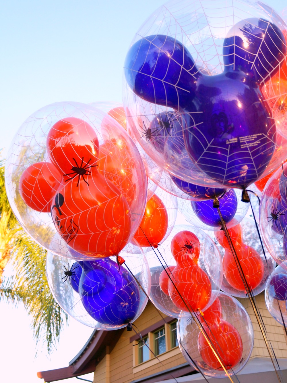 Mickey's Halloween Party balloons