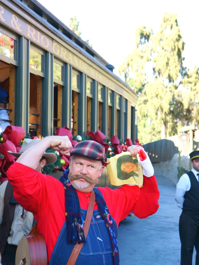 Christmas on Engine 41 at Knott's Berry Farm