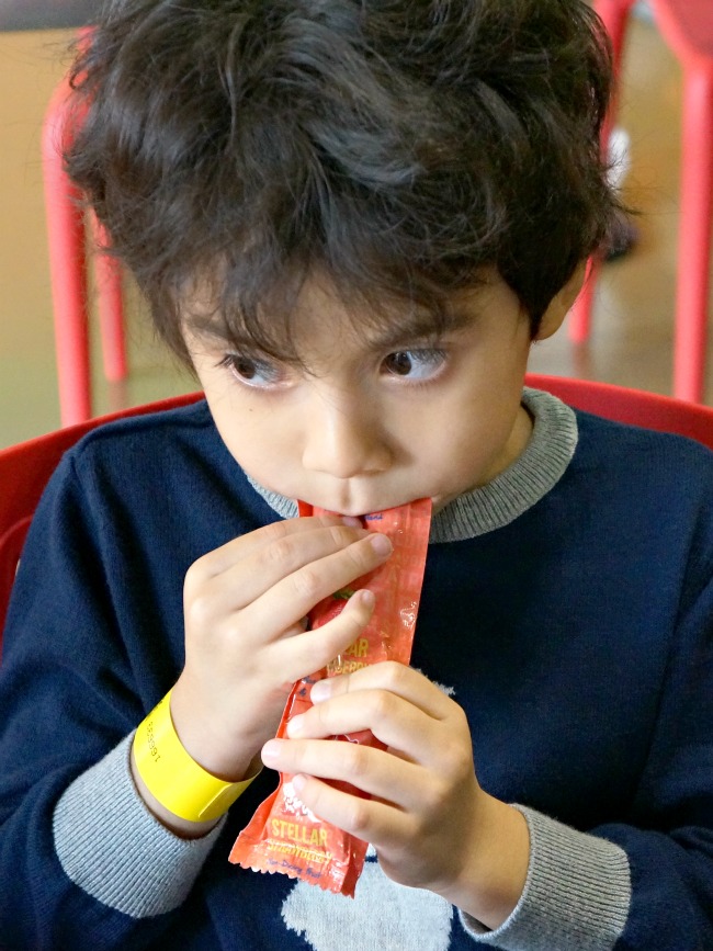 Boy enjoys Ruby Rocket's non-dairy yogurt // livingmividaloca.com