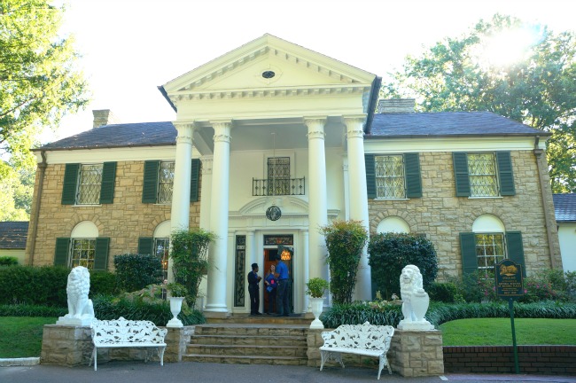 graceland trip