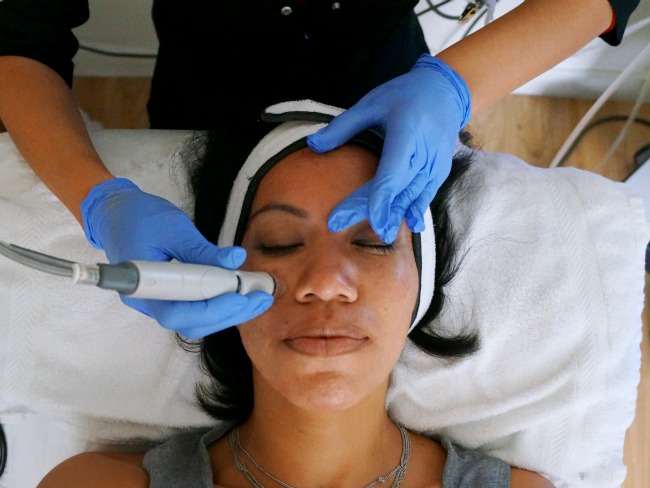 HydraFacial Vortex-Extraction // LivingMiVidaLoca.com