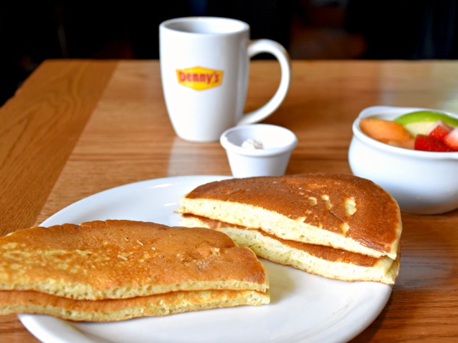 Before and after Denny's new pancakes - LivingMiVidaLoca.com