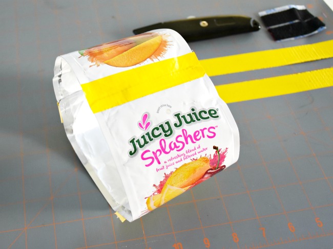 Easy duct tape juice pouch wallet - LivingMiVidaLoca.com