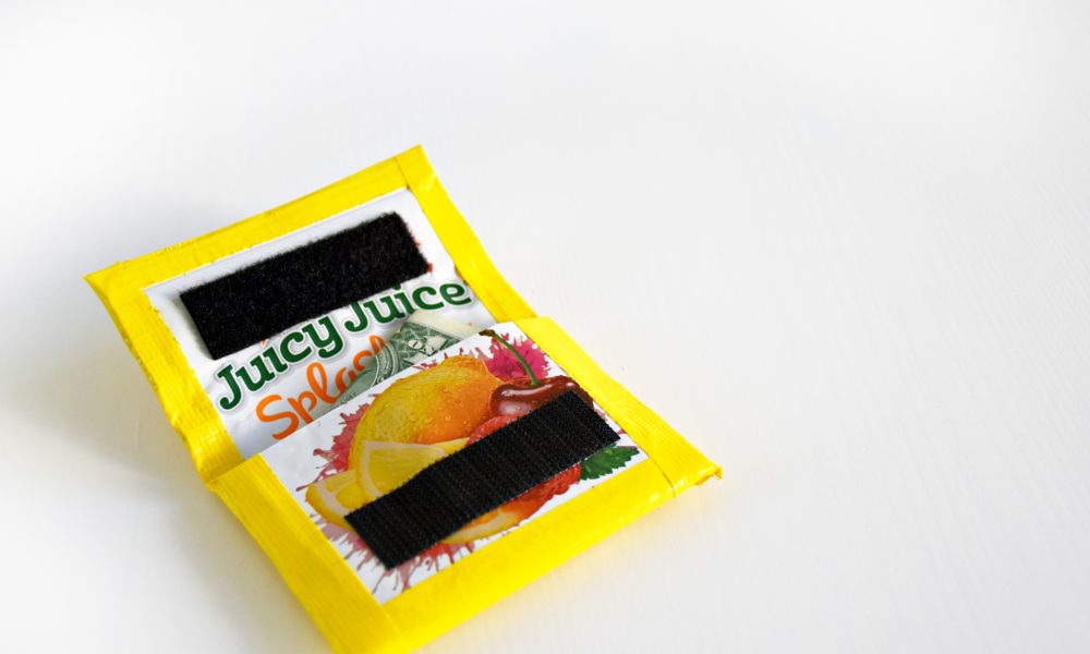How to make a duct tape wallet using juice pouches DIY duct tape wallet