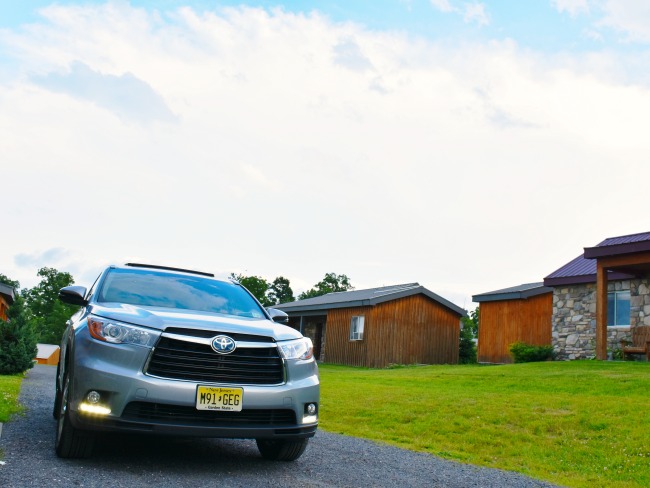 Car parked outside of cabin - LivingMiVidaLoca.com