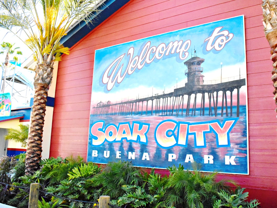 Knott's Soak City tickets prices at the gate in Buena Park, CA - livingmividaloca.com - #LivingMiVidaLoca #KnottsSoakCity #KnottsBerryFarm #BuenaPark