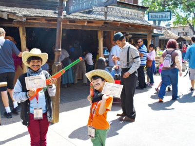 Ghost Town Alive! at Knott's Berry Farm bring the Wild West to life