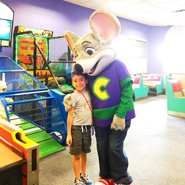 5 hacks for a weekday visit to Chuck E. Cheese's