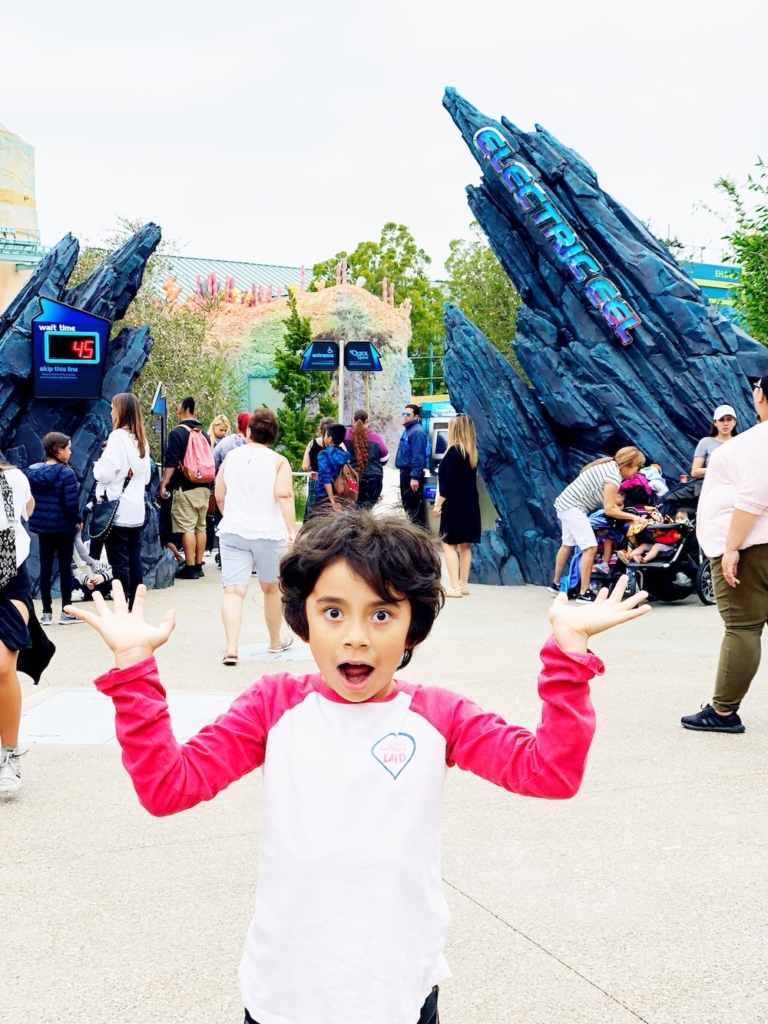 Electric eel ride at seaworld - livingmividaloca.com