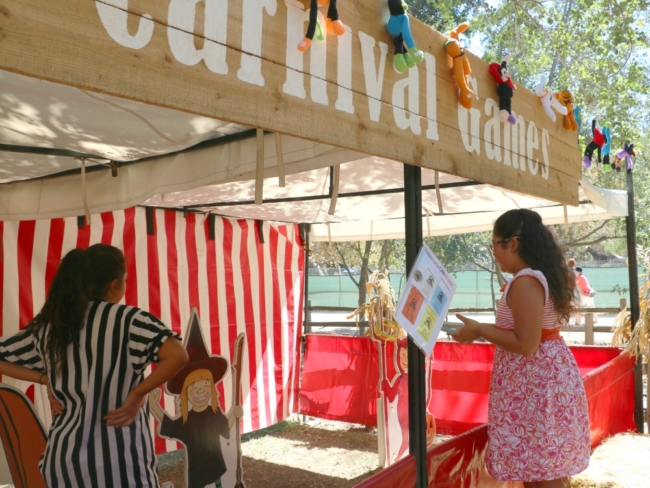 pumpkin patch at Irvine Park railroad carnival games