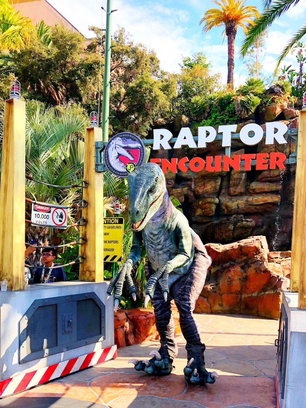 Raptor encounter location at universal studios - livingmividaloca.com