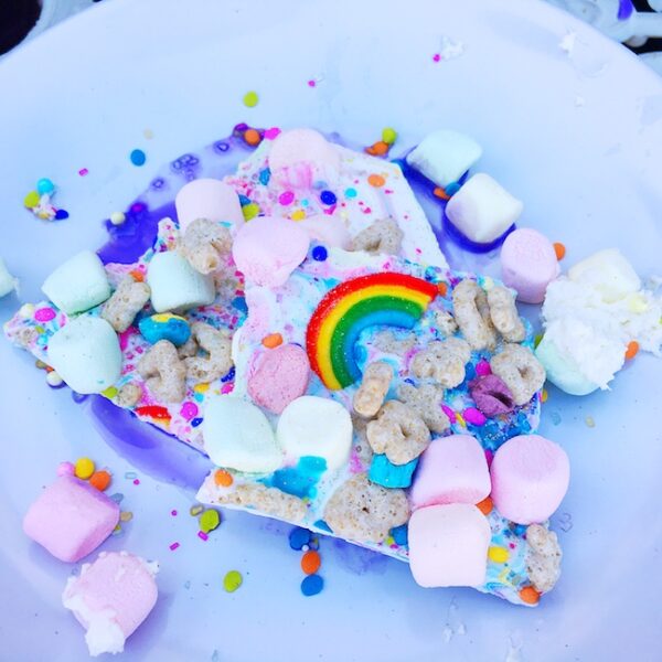 Unicorn shakes at Créme & Sugar in Anaheim Orange County tips and guides