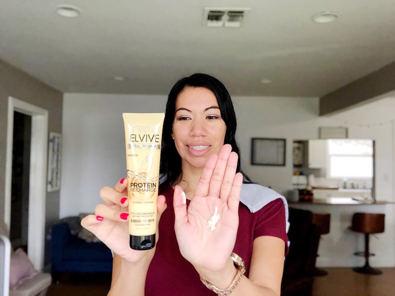 L'Oréal's Elvive Total Repair 5 Protein Recharge Leave in Conditioner is the hair saver you've been looking for - livingmividaloca.com - #LivingMiVidaLoca #StopWaiting #SaveOnElvive #HairCare
