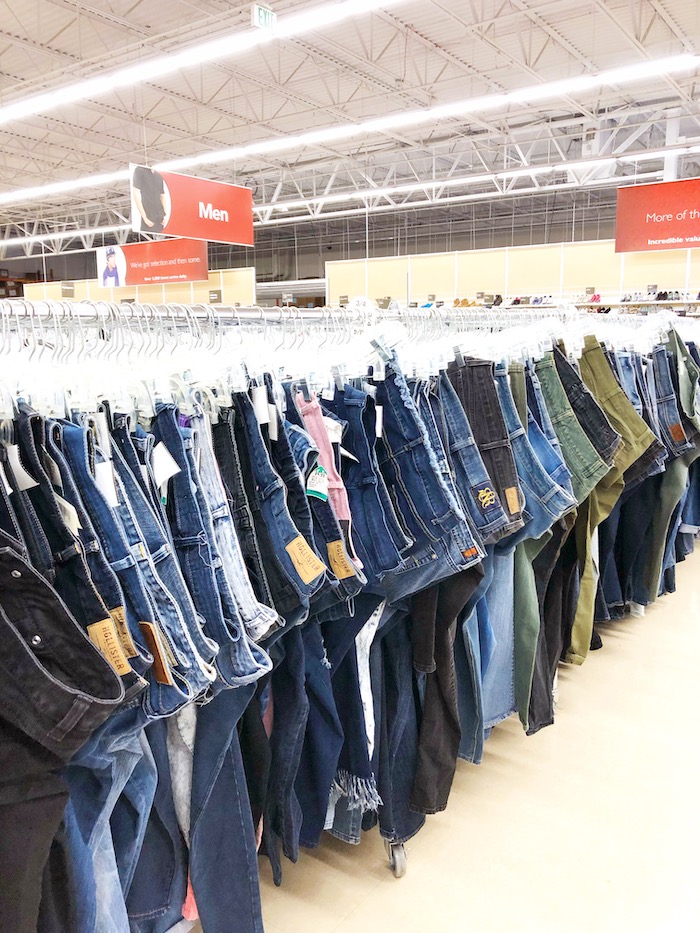 Best shopping hacks at Savers Thrift Store - livingmividaloca.com - #LivingMiVidaLoca #Savers #Thrifting