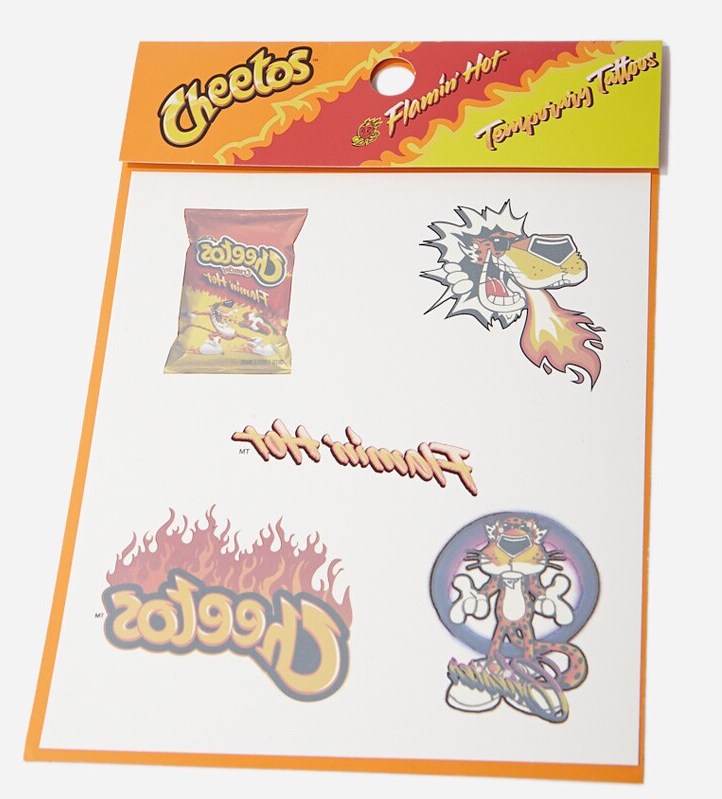 Forever 21 x Cheetos limited edition collection includes Cheetos Crunchy and Cheetos Flamin’ Hot printed swimsuits, sweatshirts, t-shirts, dresses and much more. - livingmividaloca.com - #LivingMiVidaLoca #Forever21 #Cheetos