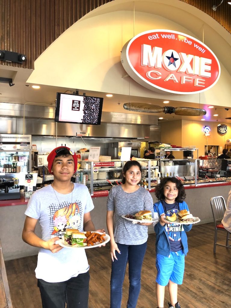 Moxie Cafe is a great Santa Maria Valley road trip stop. Check out this itinerary for a road trip along the California central coast. - livingmividaloca.com - #LivingMiVidaLoca #Gnomads #SantaMaria Valley