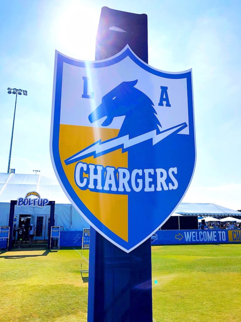 Five things you need to know before visiting the Chargers training camp in Costa Mesa - livingmividaloca.com - #livingmividaloca