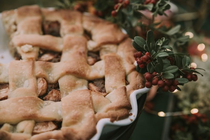 Apple pie on Thanksgiving dinner