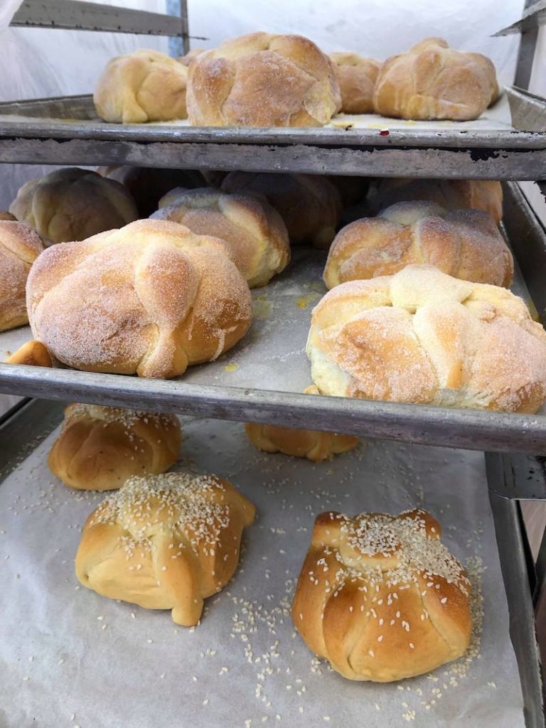 Day of the Dead bread at Northgate Market in Santa Ana - LivingMiVidaLoca.com - #LivingMiVidaLoca #DayoftheDead #DiadelosMuertos #Portos