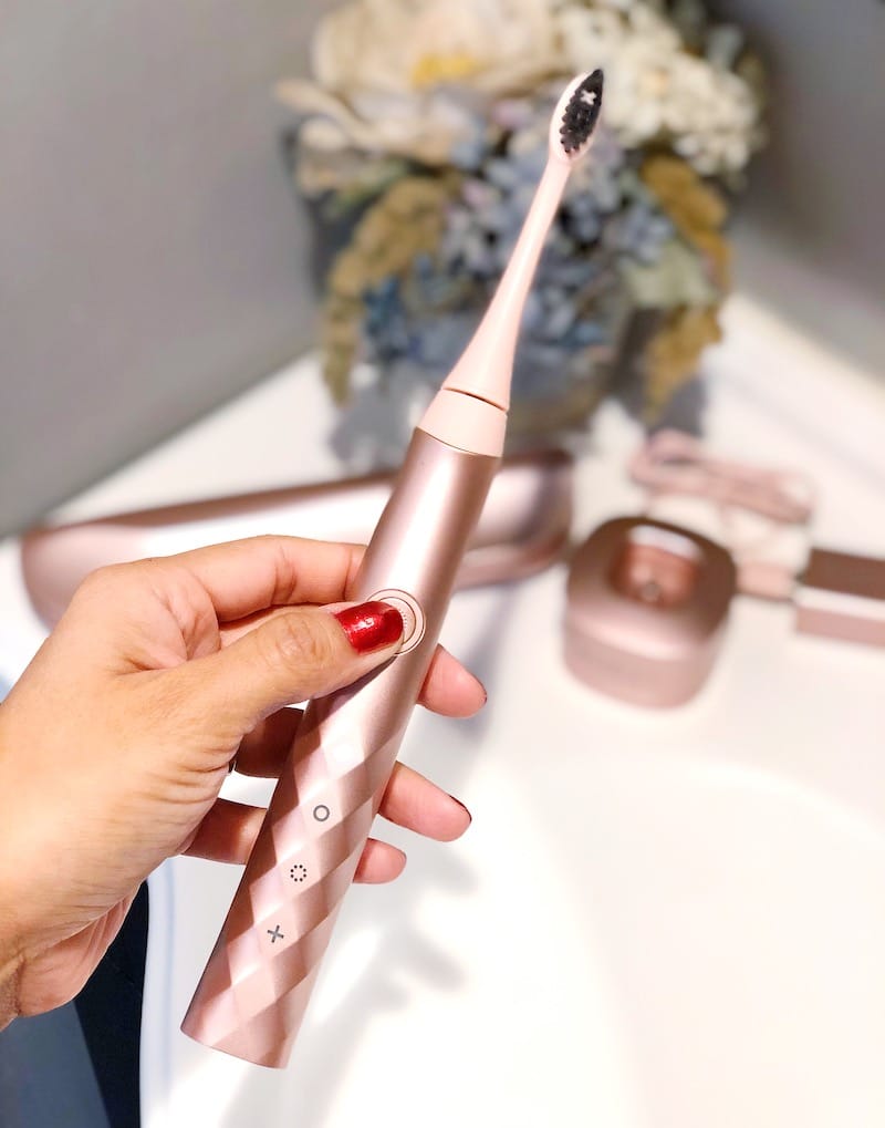 BURST Sonic Toothbrush in rose gold has charcoal toothbrush head | LivingMiVidaLoca.com