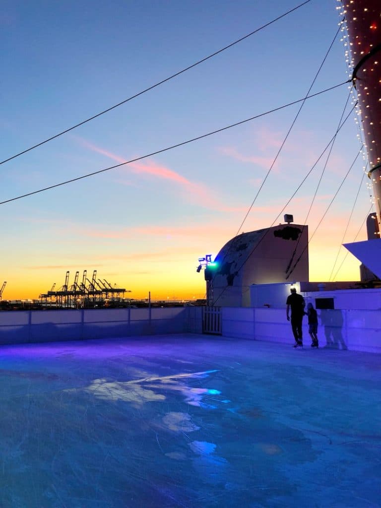 Outdoor ice skating rinks in Southern California - livingmividaloca.com