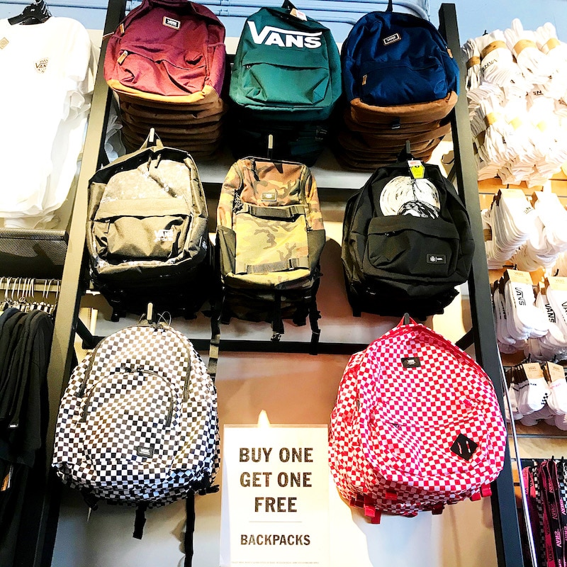 vans outlet store