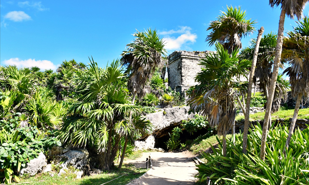 What to expect when visiting the ruins in Tulum for the first time. - livingmividaloca.com