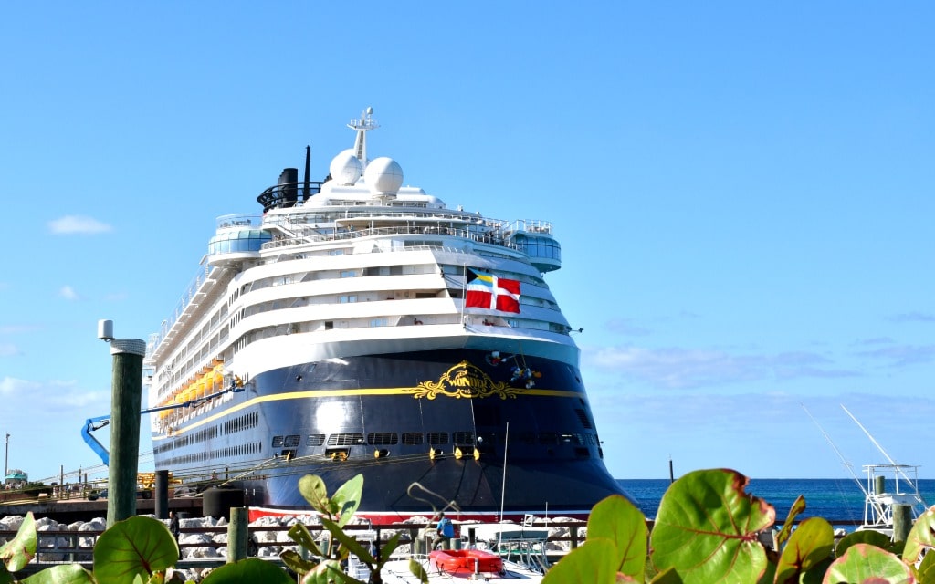 Things to do on a three day Disney Cruise - livingmividaloca.com