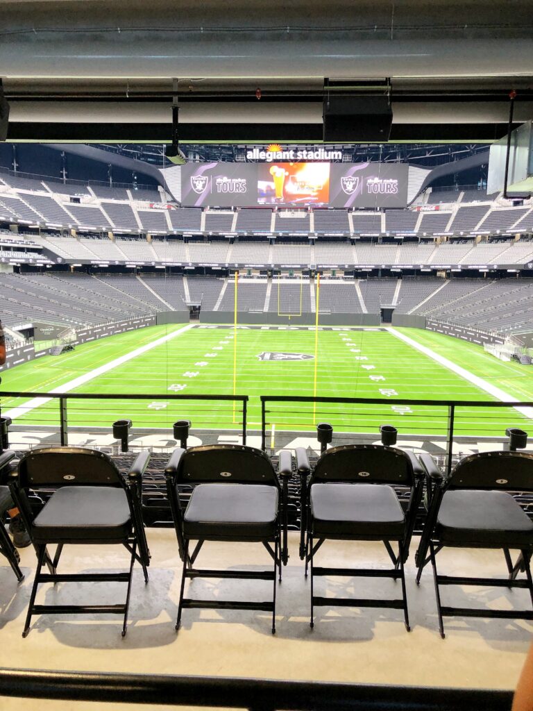 sportsbook in allegiant stadium