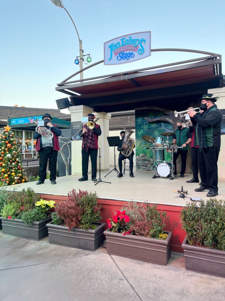 Jungle Bells Will Be Ringing This Holiday Season at San Diego Zoo